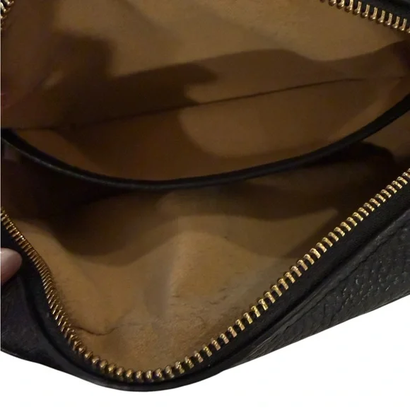 Tory Burch McGraw Camera Bag Black Pebbled Leather with Gold and Leather Chain